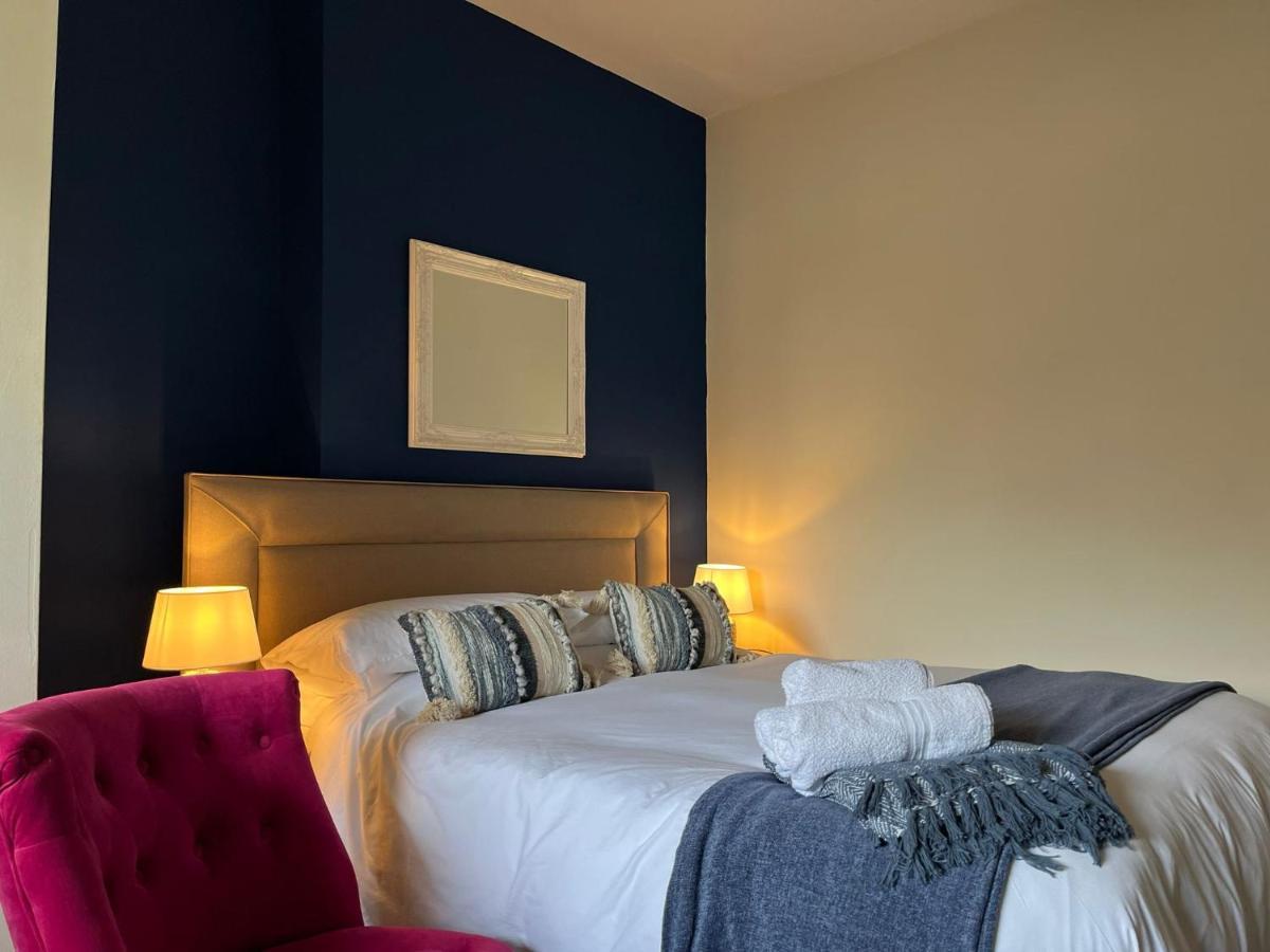 Beautifully Presented Victorian Apartment Within Walking Distance To Llandudno Beach Bagian luar foto