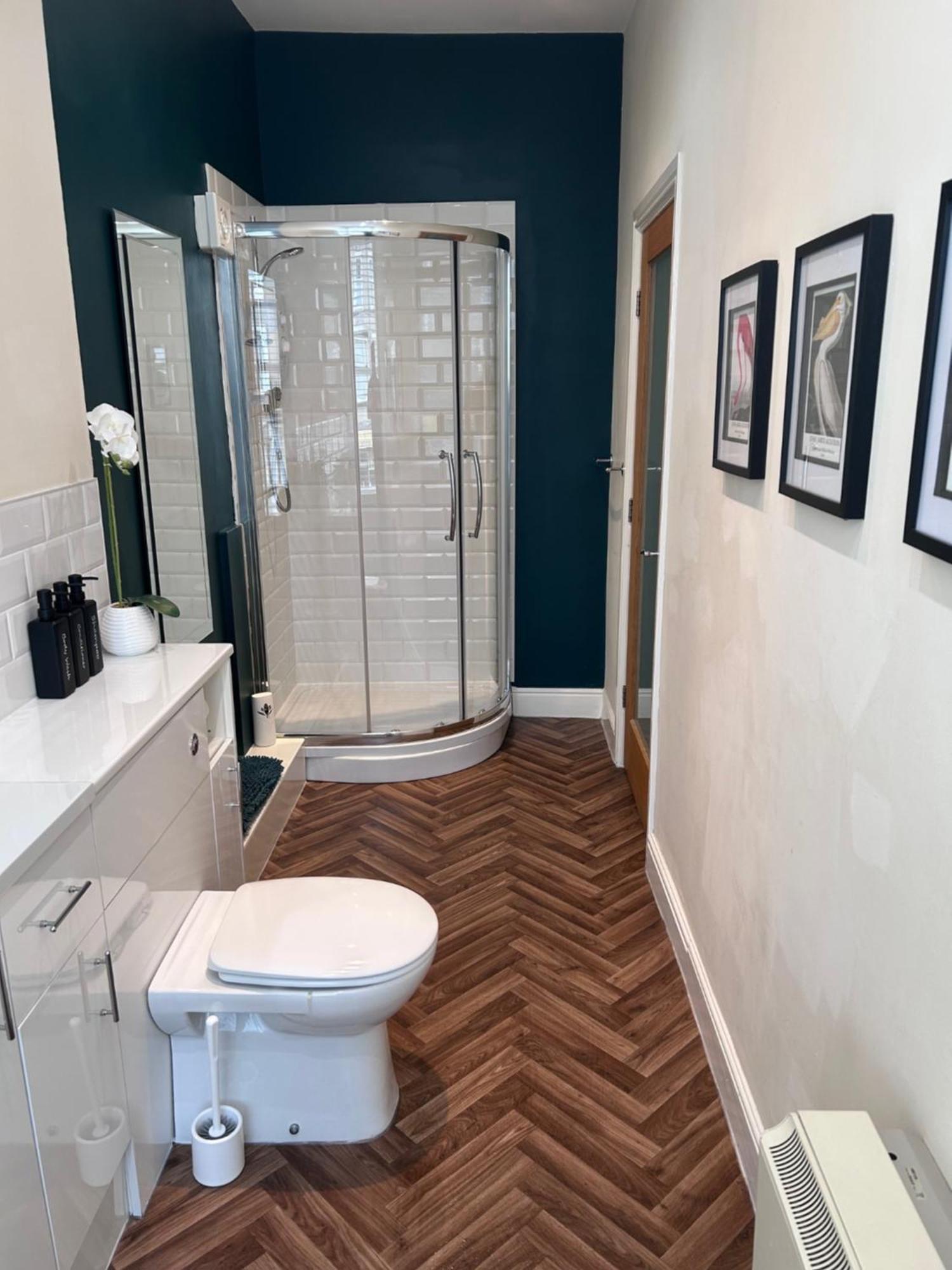 Beautifully Presented Victorian Apartment Within Walking Distance To Llandudno Beach Bagian luar foto